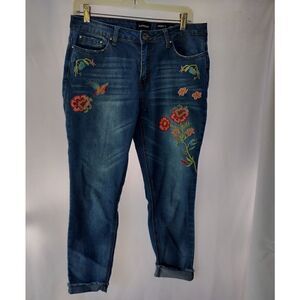 Ranbeeri cuffed capri jeans 